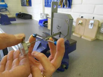 Logan Locksmith Shop Coronado, CA 619-215-9198 - key-broke-in-lock